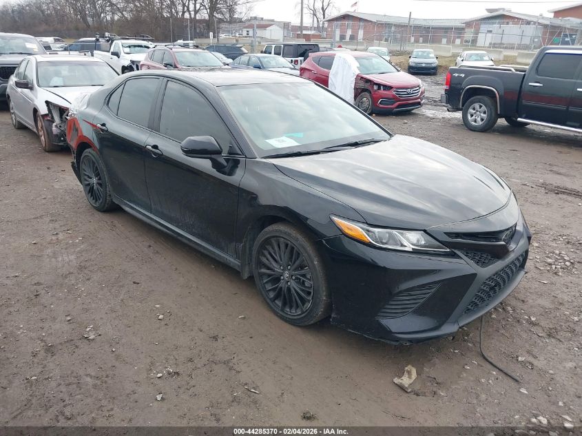 2020 Toyota Camry Se Nightshade Edition