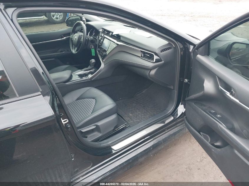 2020 Toyota Camry Se Nightshade Edition