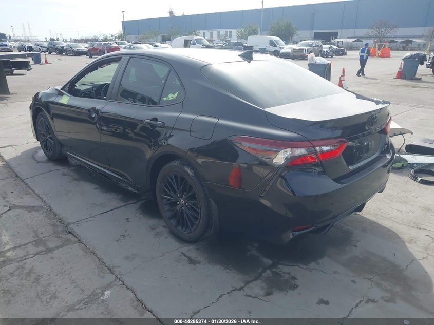 2021 Toyota Camry Se Nightshade Edition