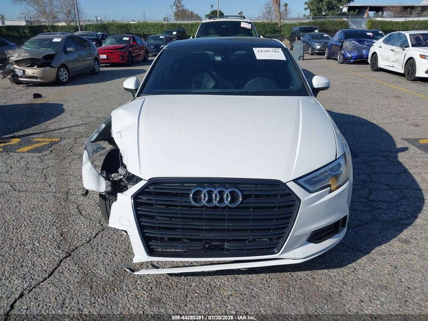 VIN WAUAUGFFXLA006011 2020 AUDI A3 PREMIUM 40 TFSI FRONT-WHEEL DRIVE S TRONIC