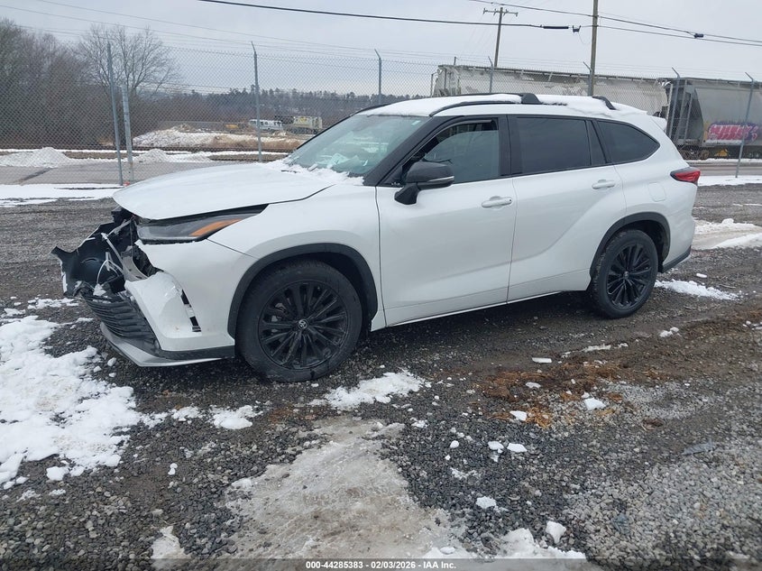 2023 Toyota Highlander Xse