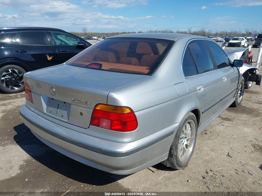 1999 BMW 528Ia