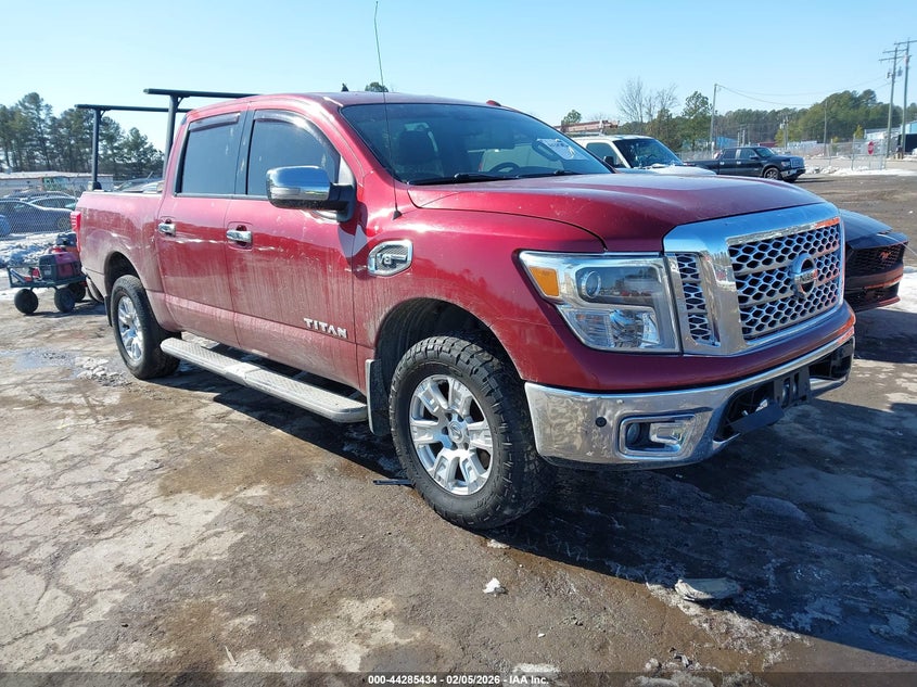 2017 Nissan Titan Sl