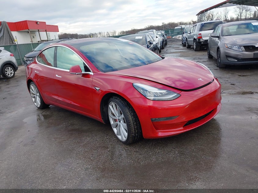 2018 Tesla Model 3 Long Range/Performance