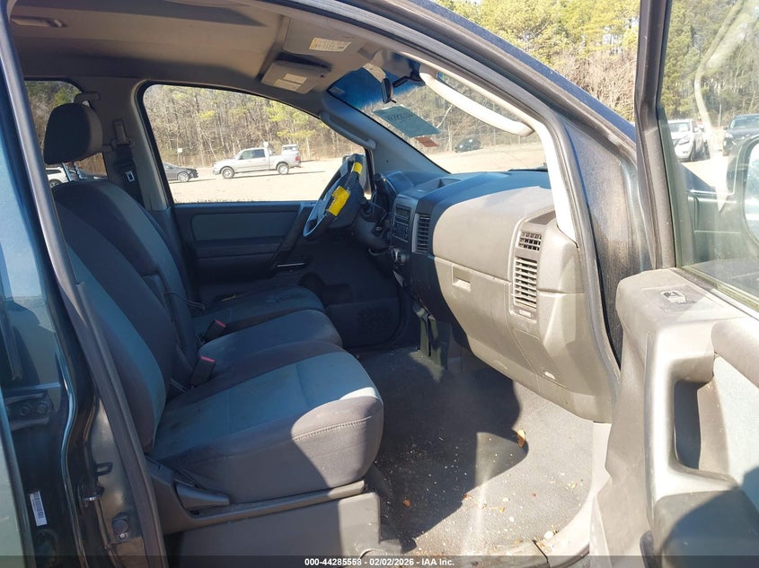 2007 Nissan Titan Xe