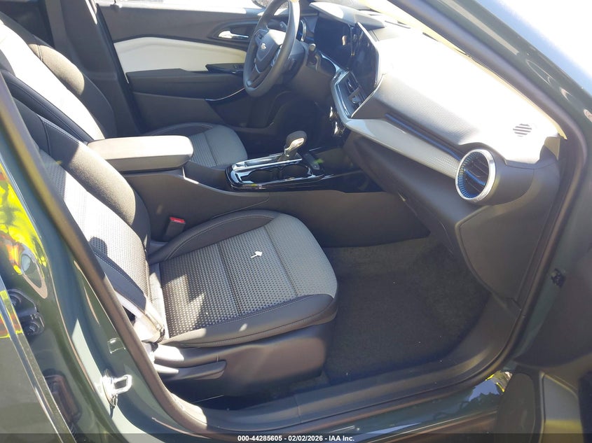 2026 Chevrolet Trax Fwd Lt