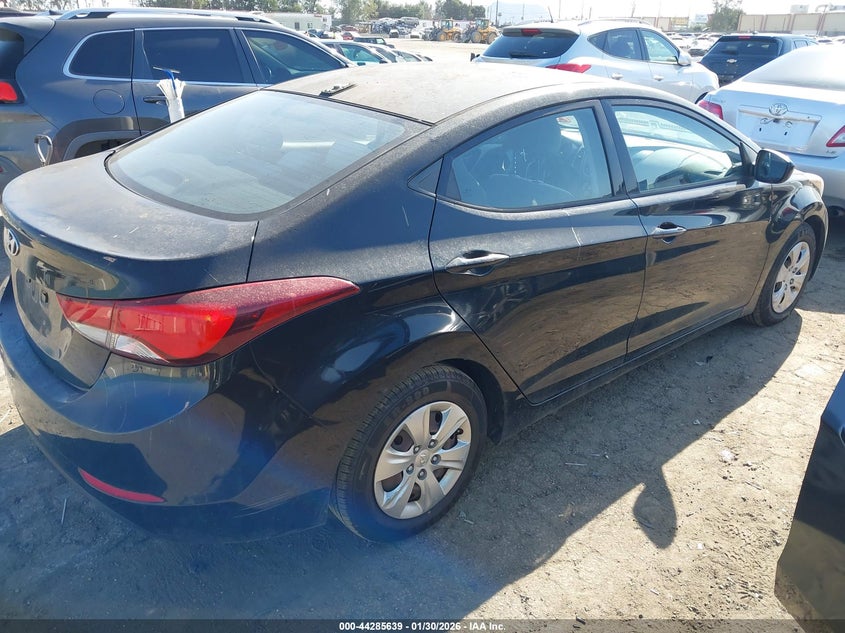 2016 Hyundai Elantra Se