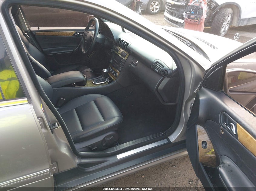 2007 Mercedes-Benz C 230 Sport