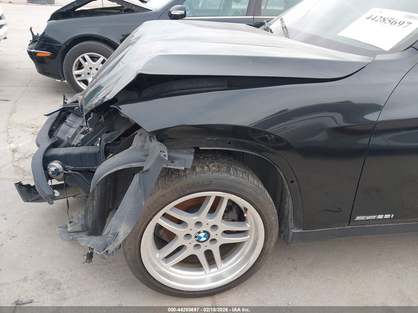 2013 BMW X1 Sdrive28I VIN: WBAVM1C50DVW46104 Lot: 44285697