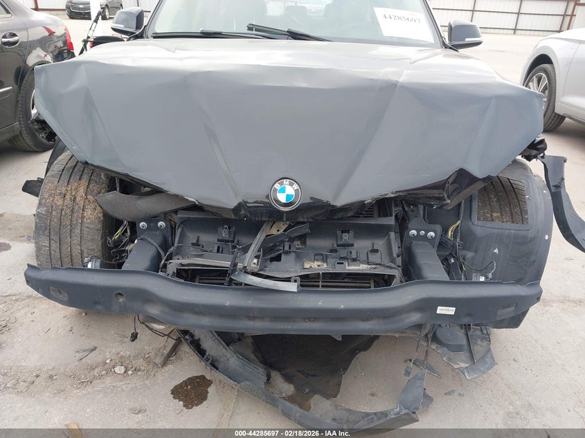 2013 BMW X1 Sdrive28I VIN: WBAVM1C50DVW46104 Lot: 44285697