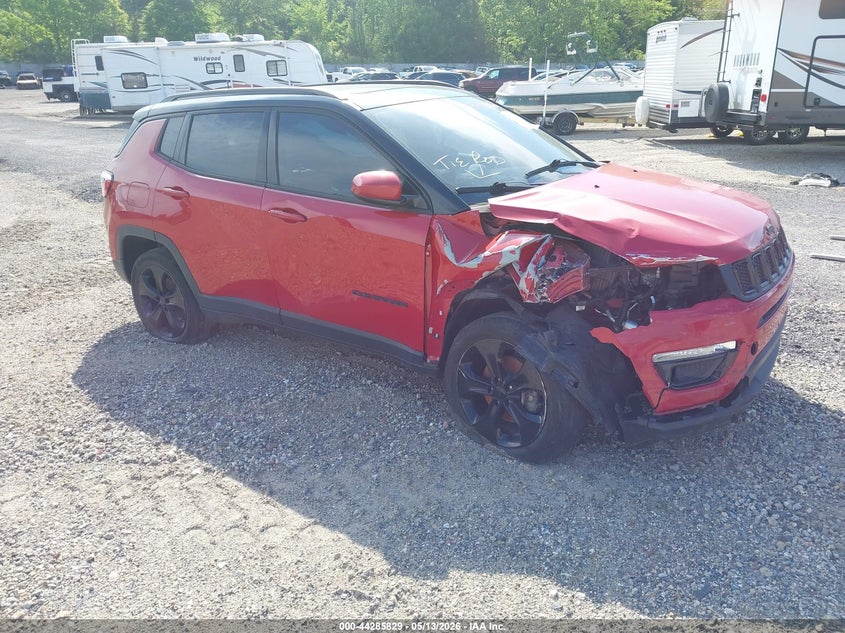 Vin: 3c4njdbb7kt827721, lot: 44782165, jeep compass altitude 4x4 2019 img_1