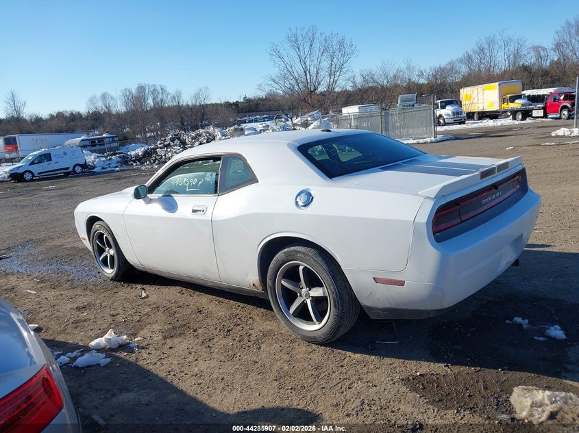 2010 Dodge Challenger Se