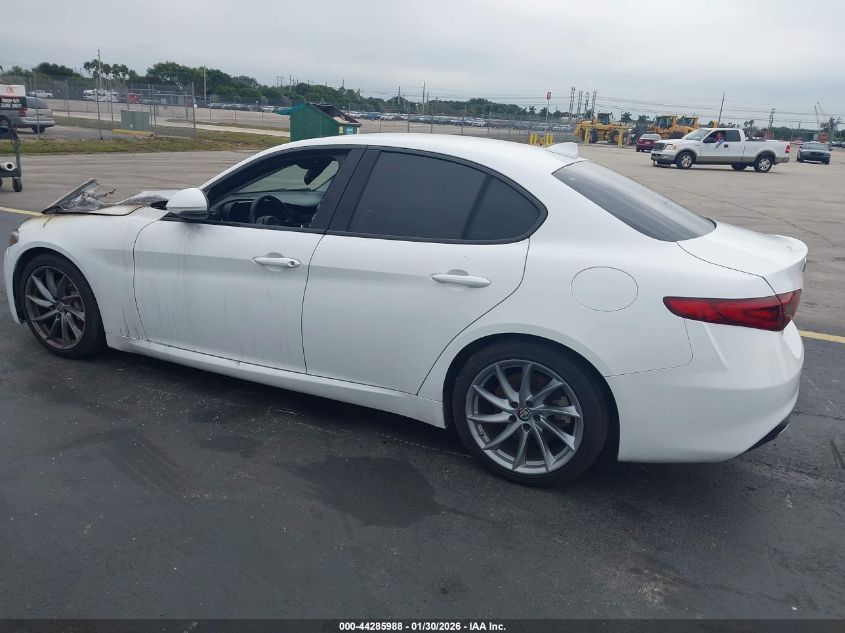 2017 Alfa Romeo Giulia Rwd
