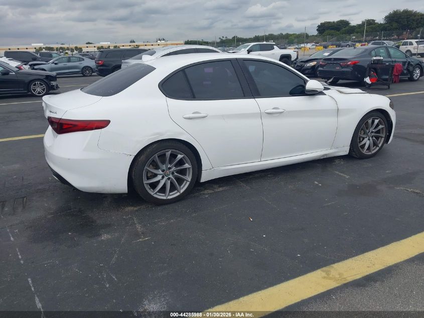 2017 Alfa Romeo Giulia Rwd