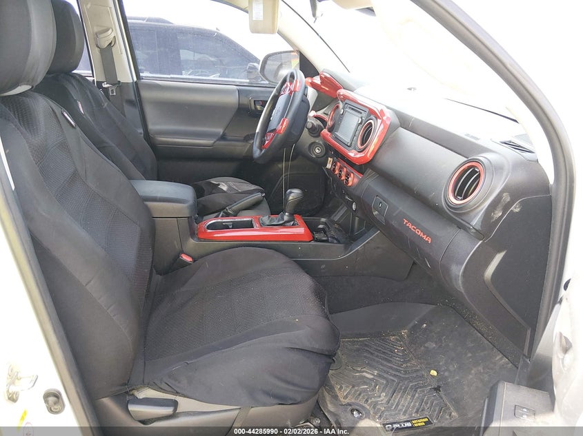 2018 Toyota Tacoma Sr