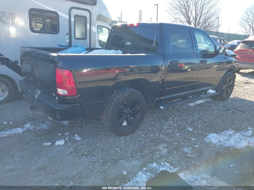 2018 Ram 1500 Express 4X4 5'7 Box