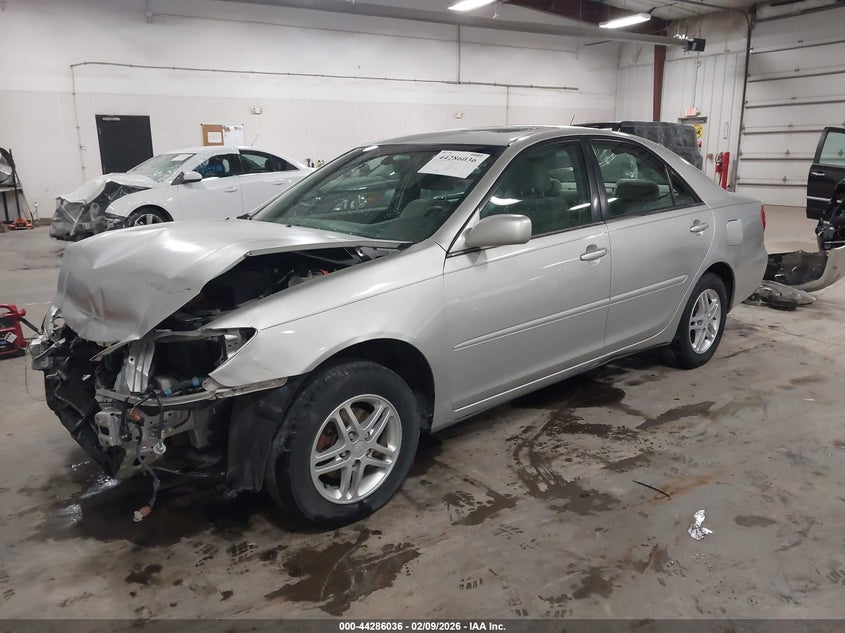 2004 Toyota Camry Le