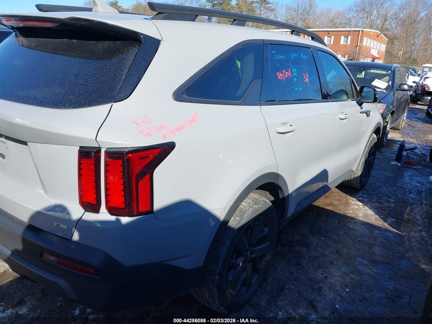 2023 Kia Sorento X-Line S