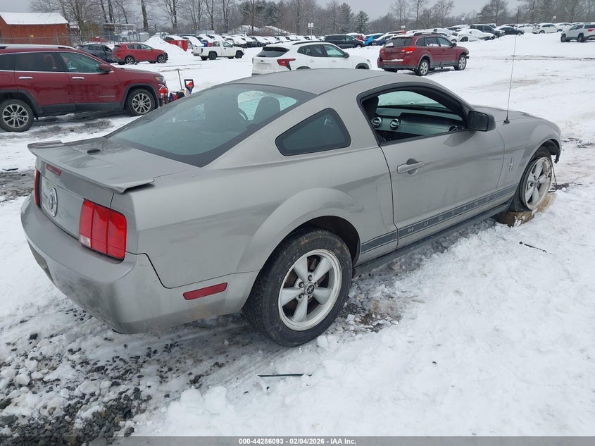 2008 Ford Mustang V6 Deluxe/V6 Premium