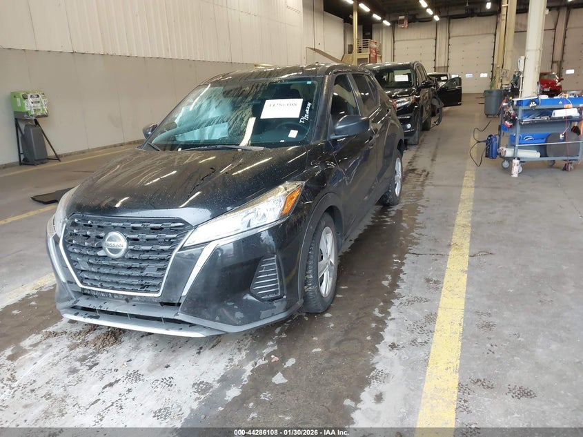 2021 Nissan Kicks S Xtronic Cvt