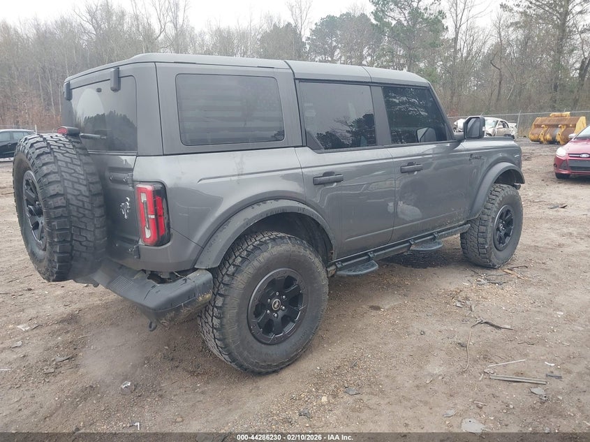 2022 Ford Bronco Badlands