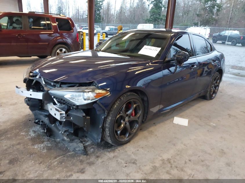 2019 Alfa Romeo Giulia Ti Sport Awd