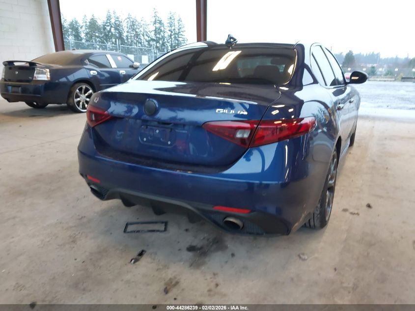 2019 Alfa Romeo Giulia Ti Sport Awd