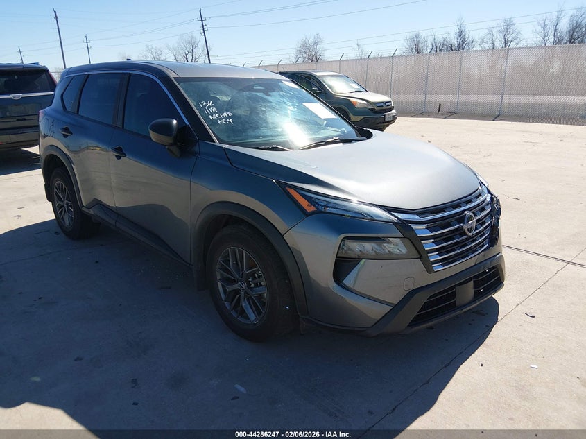 2025 Nissan Rogue S Fwd