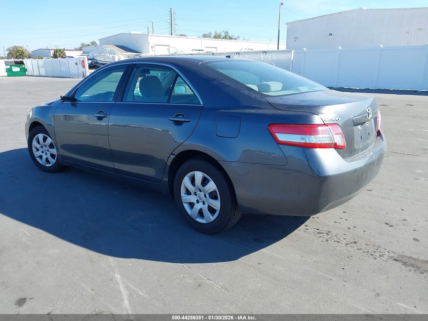 2010 Toyota Camry Le