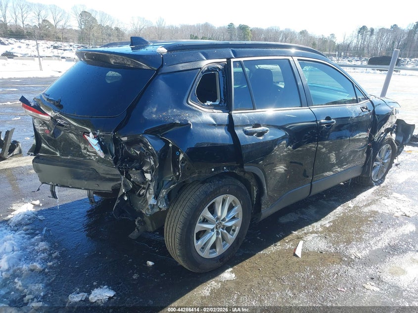 2024 Toyota Corolla Cross Le