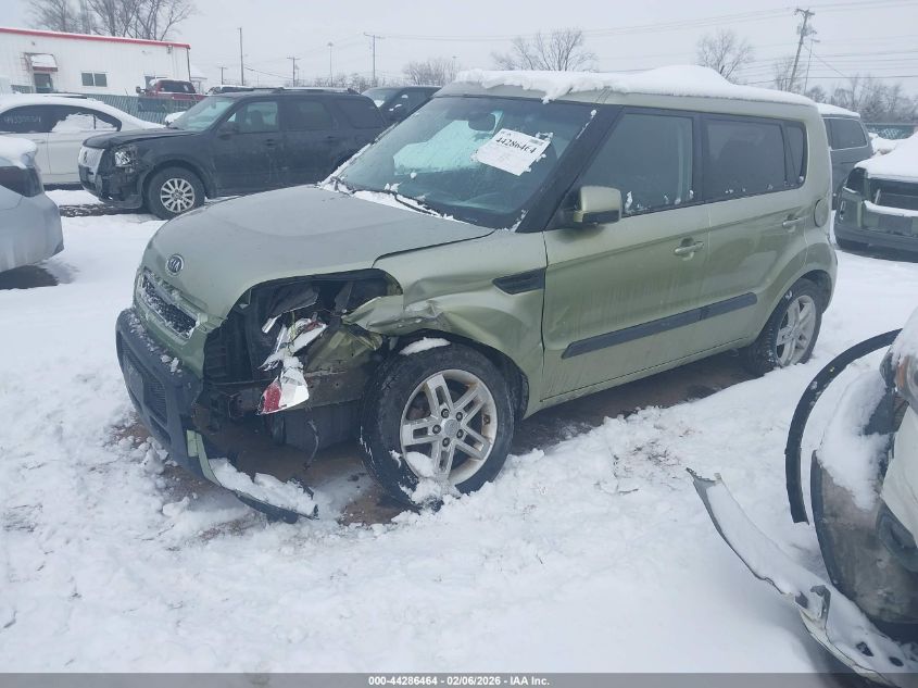 2011 Kia Soul +