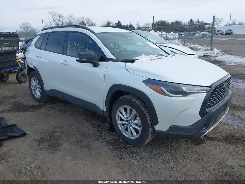 7MUCAABG2SV145251 TOYOTA COROLLA CROSS Photo 1