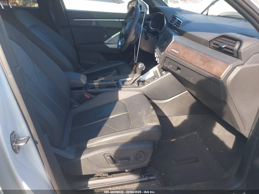 2021 Audi Q3 Premium Plus 40 Tfsi Quattro Tiptronic