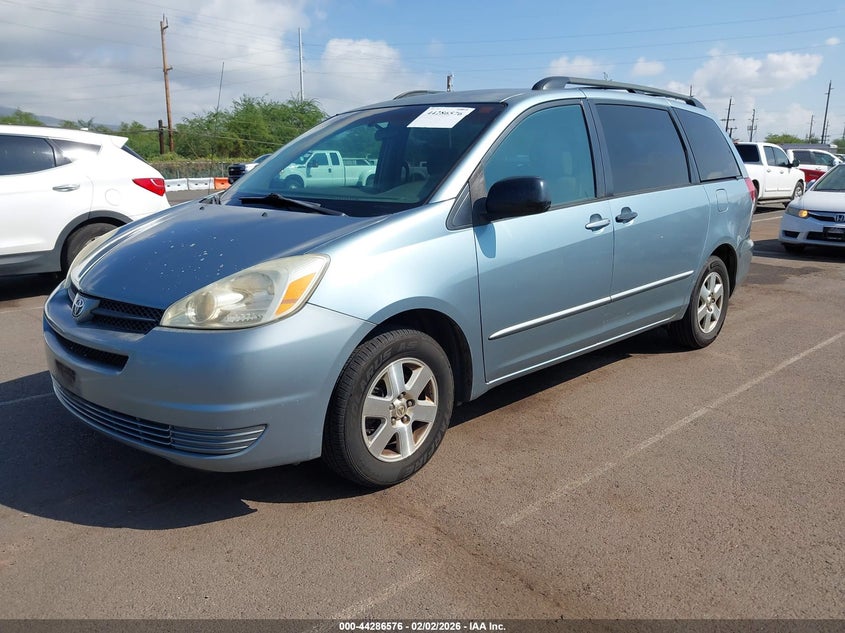 2005 Toyota Sienna Le
