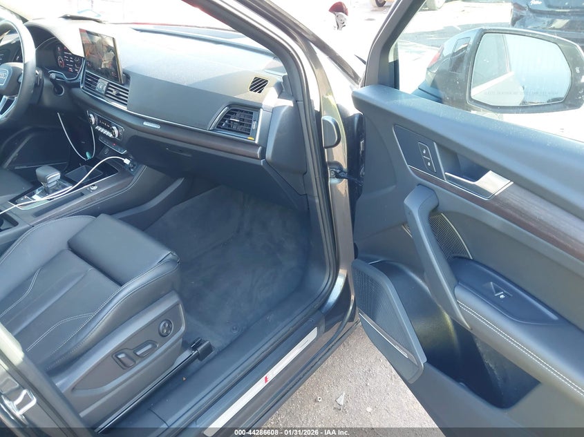 2023 Audi Q5 Sportback Premium Plus 45 Tfsi S Line Quattro S Tronic