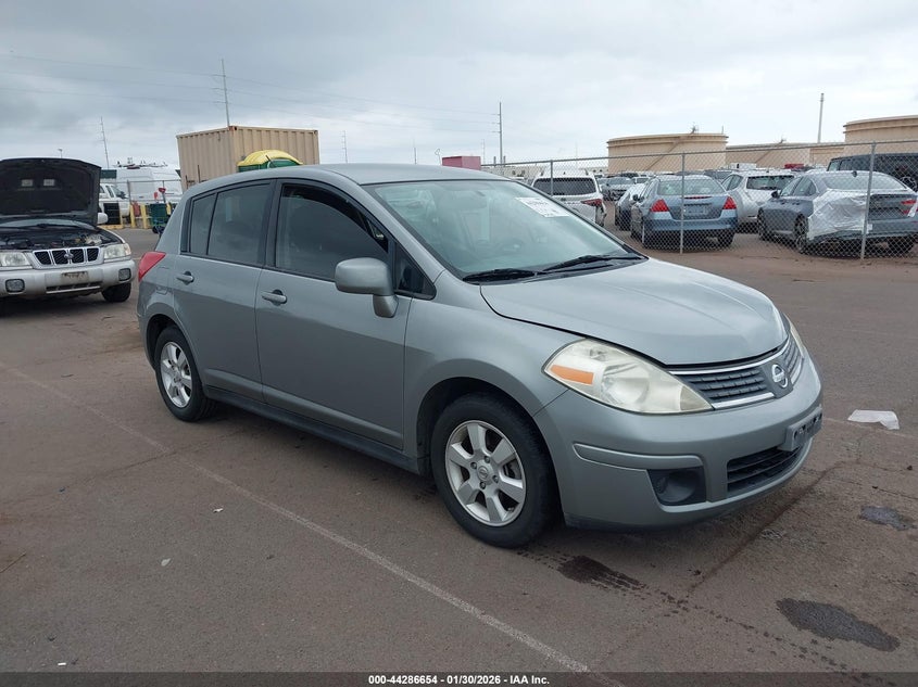2009 Nissan Versa 1.8Sl