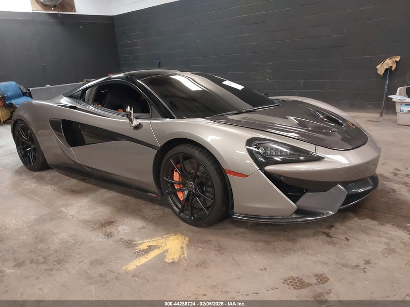 SBM13DAA5GW000634 MCLAREN 570S Photo 1