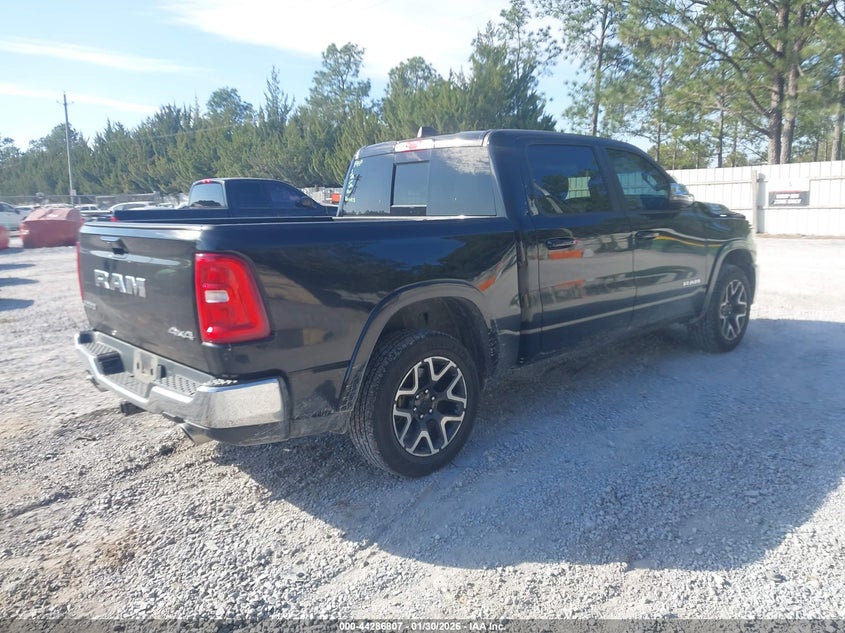 2025 Ram 1500 Laramie 4X4 5'7 Box