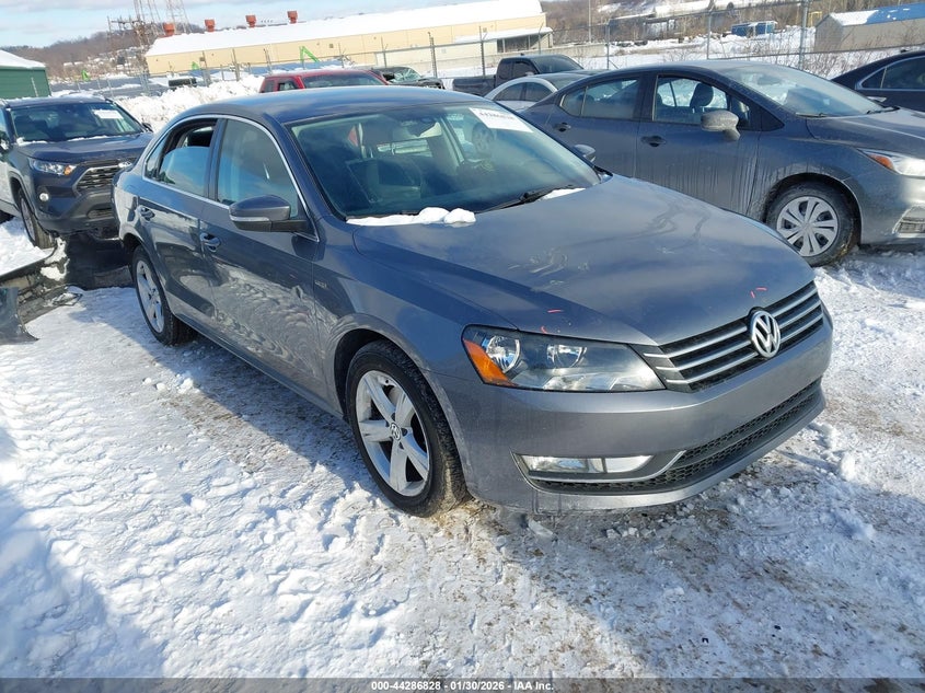 2015 Volkswagen Passat 1.8T Limited Edition