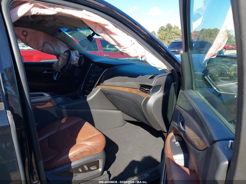 2019 Cadillac Escalade Luxury