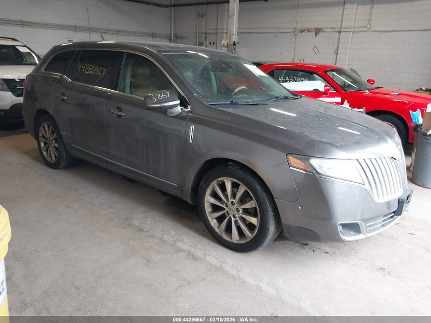 2LMHJ5AT9ABJ26718 LINCOLN MKT Photo 1