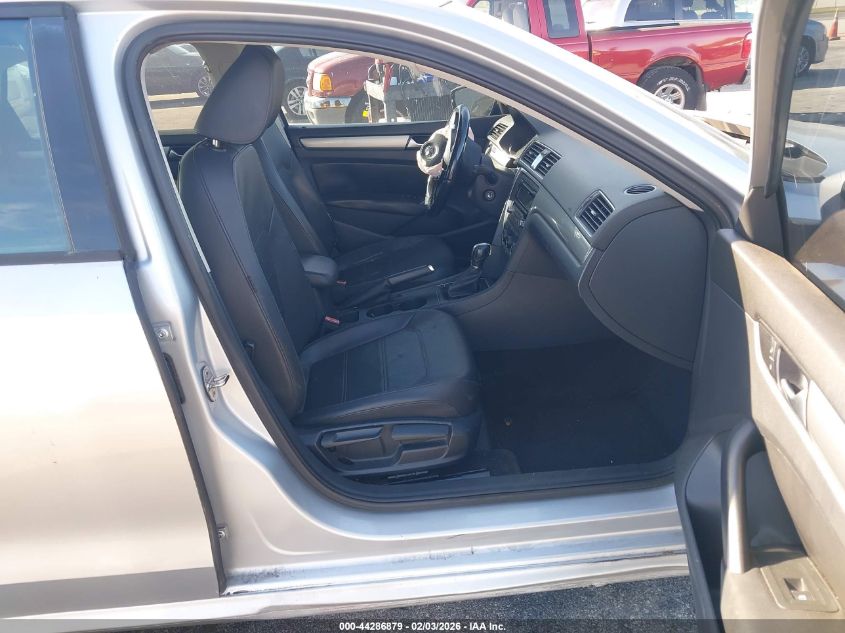 2015 Volkswagen Passat 1.8T Wolfsburg Edition