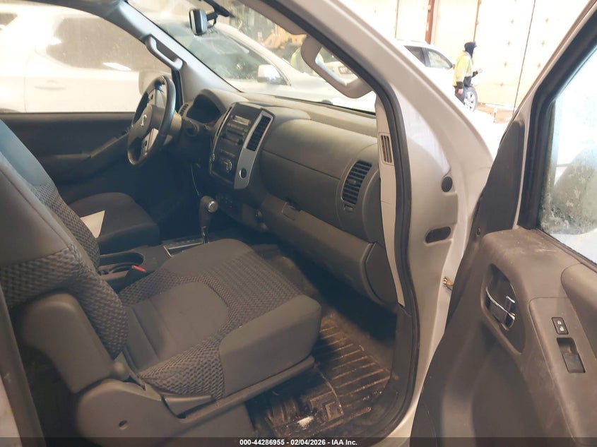 2012 Nissan Frontier Sv