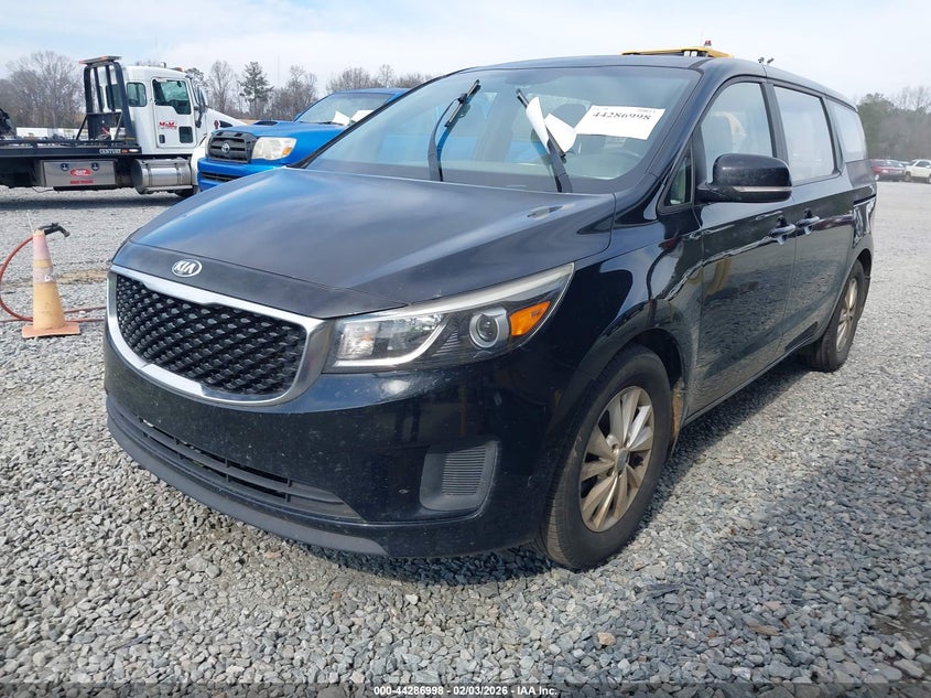 2016 Kia Sedona L
