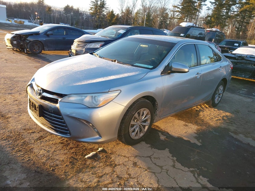 2016 Toyota Camry Le