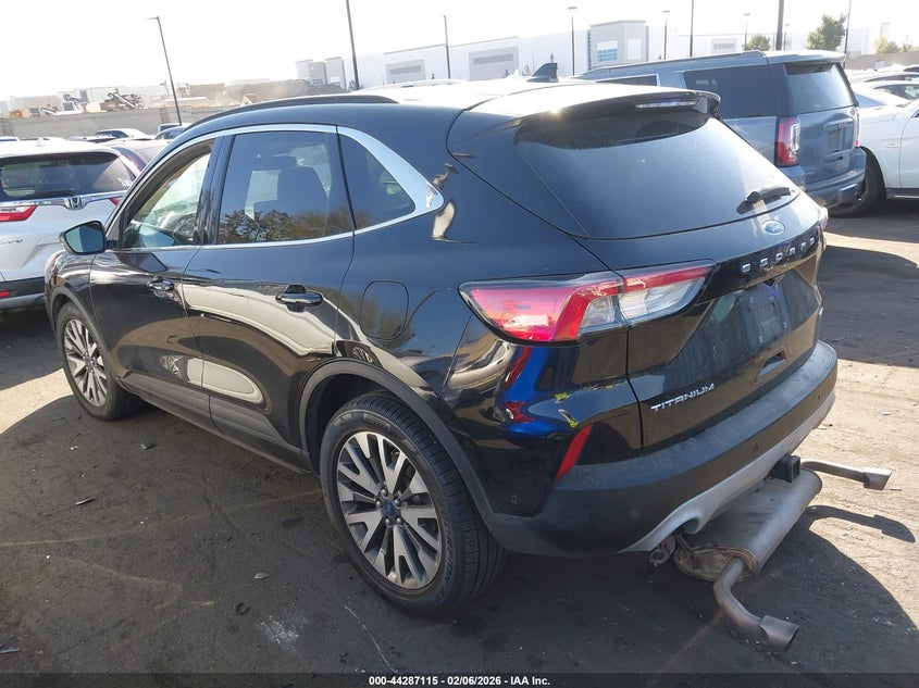 2020 Ford Escape Titanium