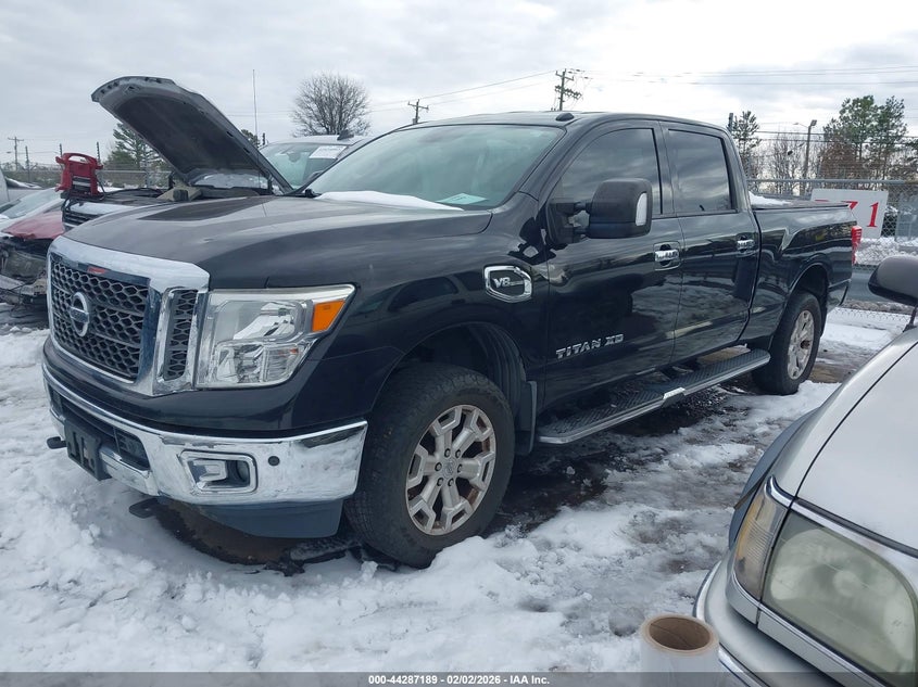 2017 Nissan Titan Xd Sv Gas