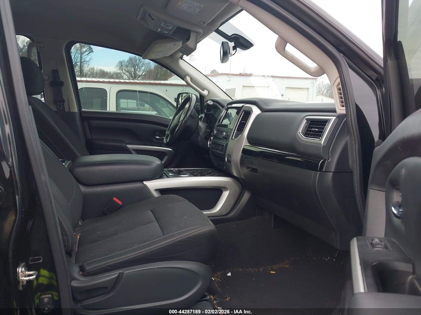 2017 Nissan Titan Xd Sv Gas