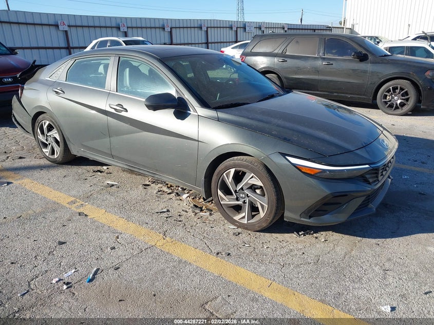 2024 Hyundai Elantra Limited