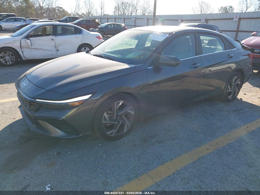 2024 Hyundai Elantra Limited